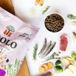 YDOLO Healthy and Pure Puppy is hypoallergeen puppyvoer met 75% vers vlees voor een gezonde groei en sterke start