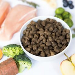 Ydolo Healthy and Pure Chicken: graanvrij hondenvoer met 75% vers vlees, hypoallergeen en perfect voor gevoelige honden.