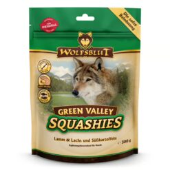 Wolfsblut Squashies Green Valley 300 g zijn zachte, graanvrije hondensnacks met lam en zalm, ideaal als smakelijke beloning.